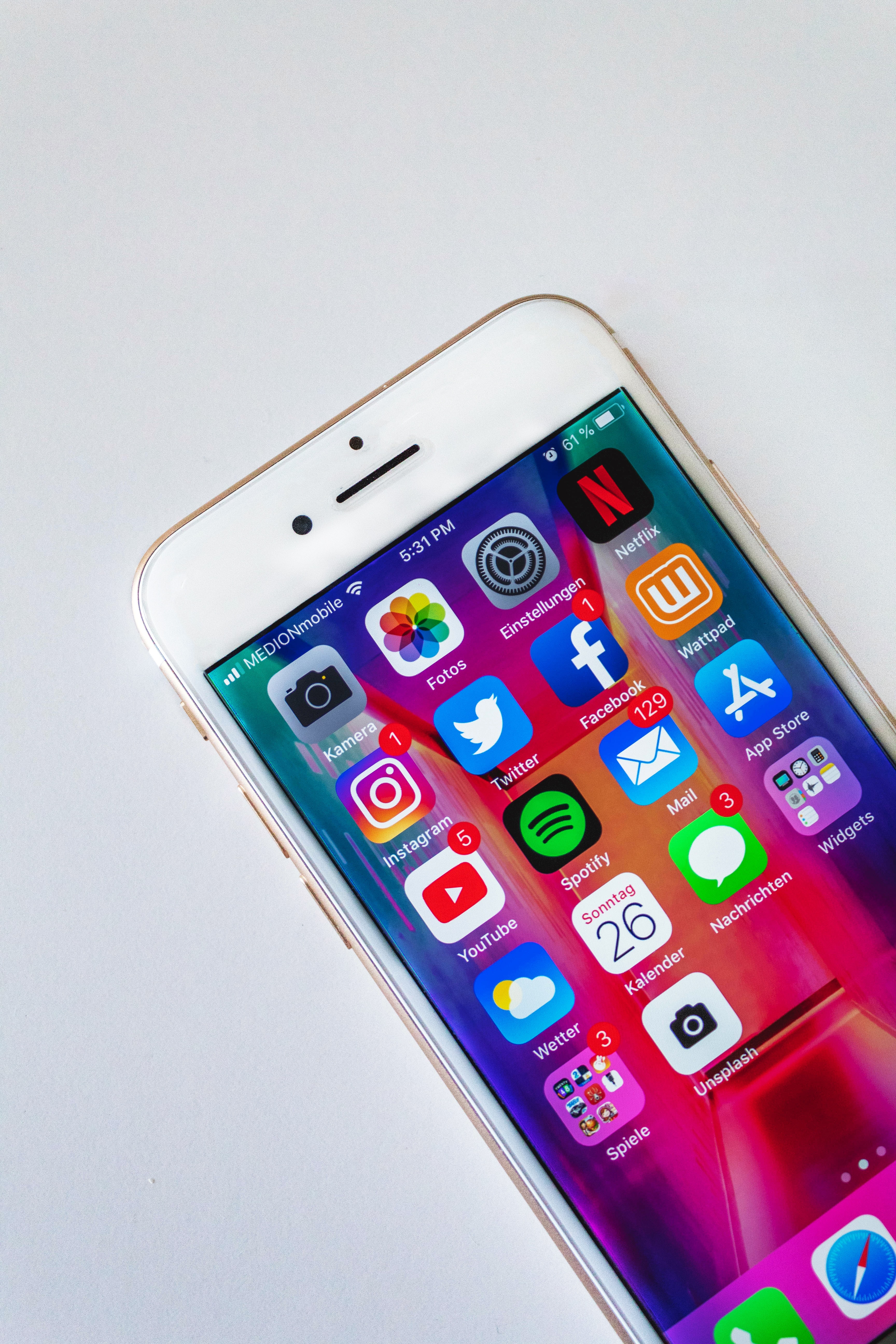 Let’s face it, Social Media has taken over. People try and
say that it hasn’t, but let’s be real if it hasn’t yet, it will. So to get
ready for that time,…